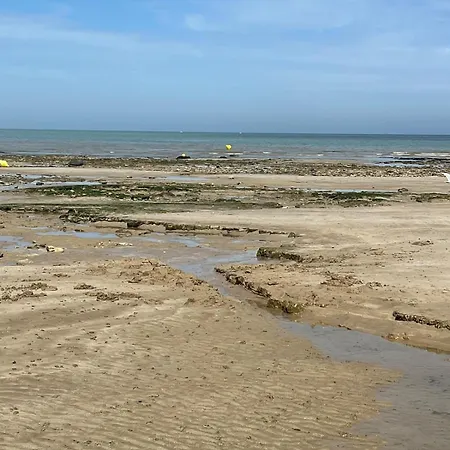 Maison Vue - 4 Personnes, 80m De La - Wi-fi & Tv * Saint-Aubin-Sur-Mer (Calvados)